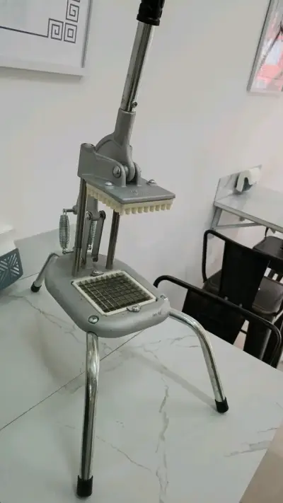 Cortador de papas profesional manual - miniatura 1
