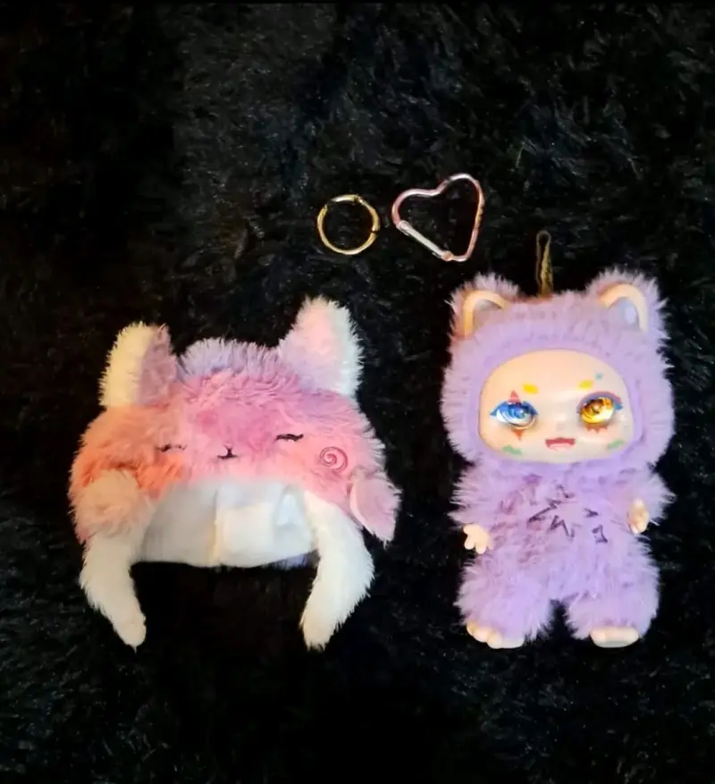 Vendo Hermoso Llavero de Peluche MIMON