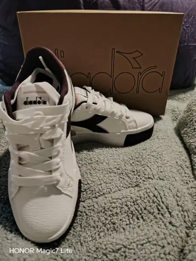 Zapatillas deportivas blancas Diadora para hombre - miniatura 1