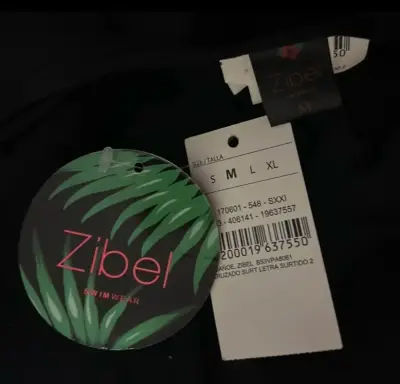 Traje de baño negro Zibel con diseño cruzado - miniatura 3
