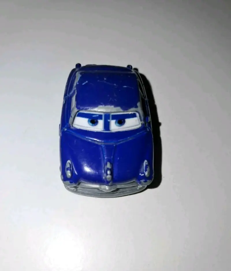 Set de autos de juguete Cars Rust-eze - 2