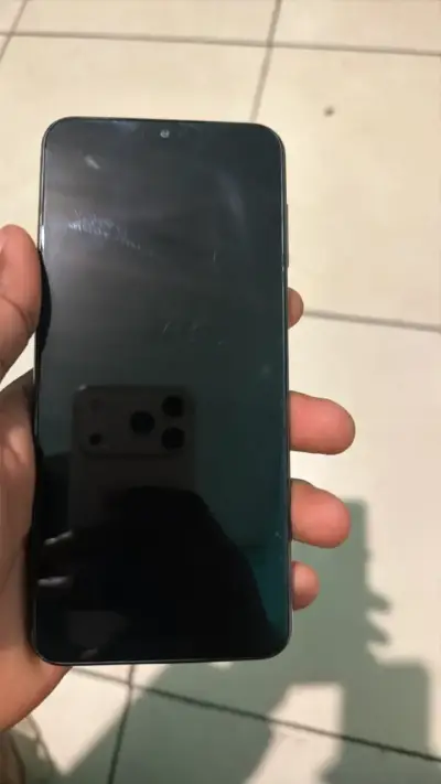 Samsung Galaxy A23 5G en buen estado - miniatura 1