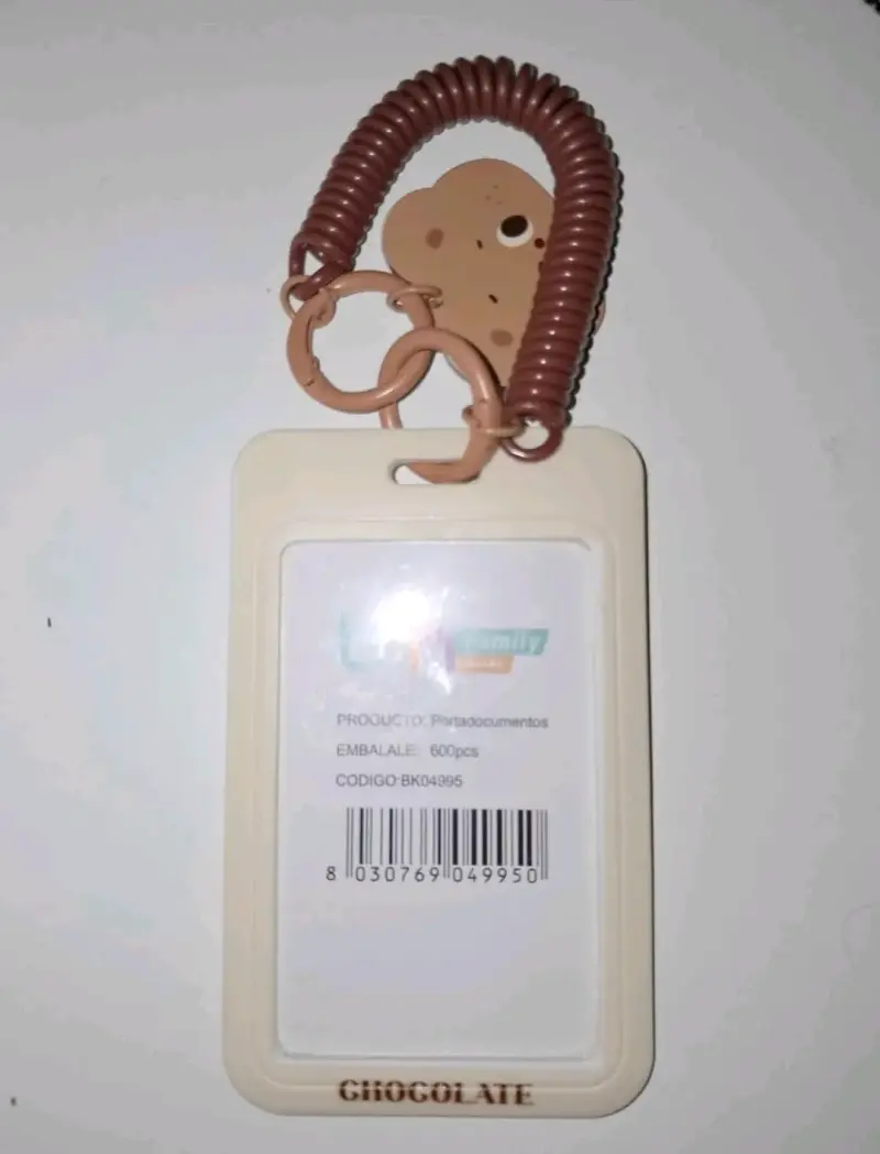 Portadocumentos de oso chocolate con llavero - 2