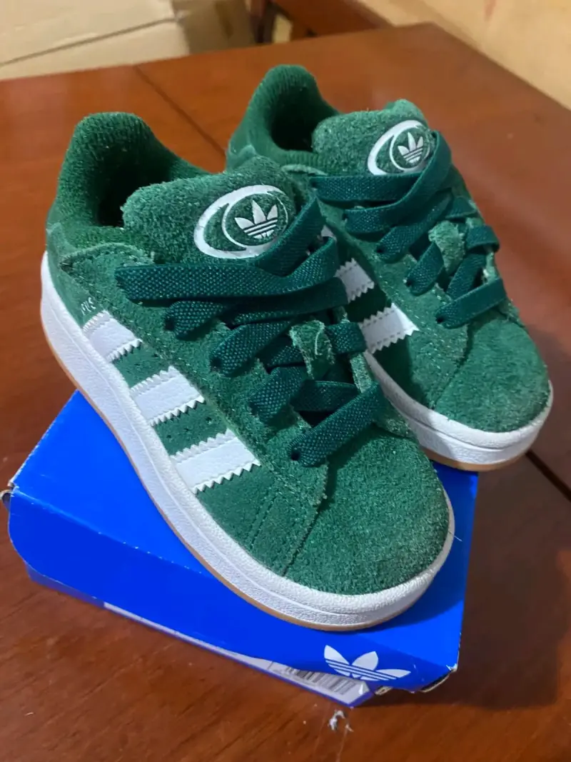 Zapatillas verdes para niños Adidas Campus - 1