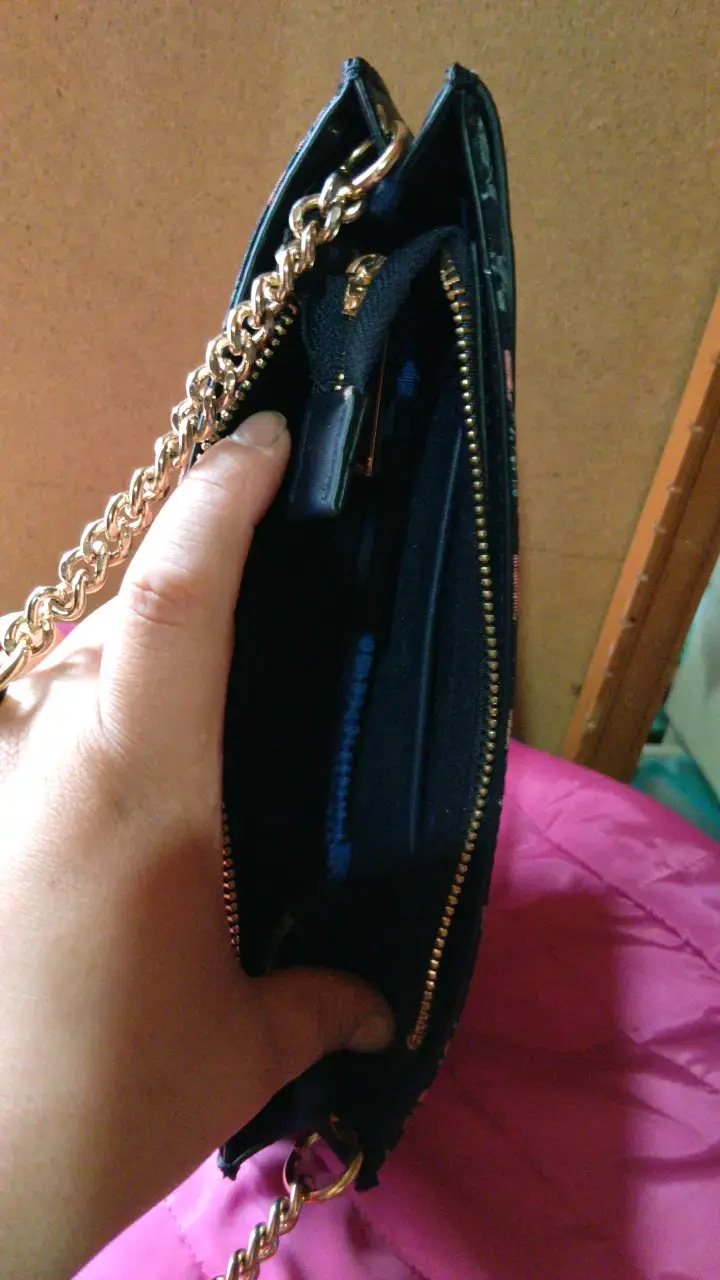 Cartera de mano floral con cadena dorada - 3