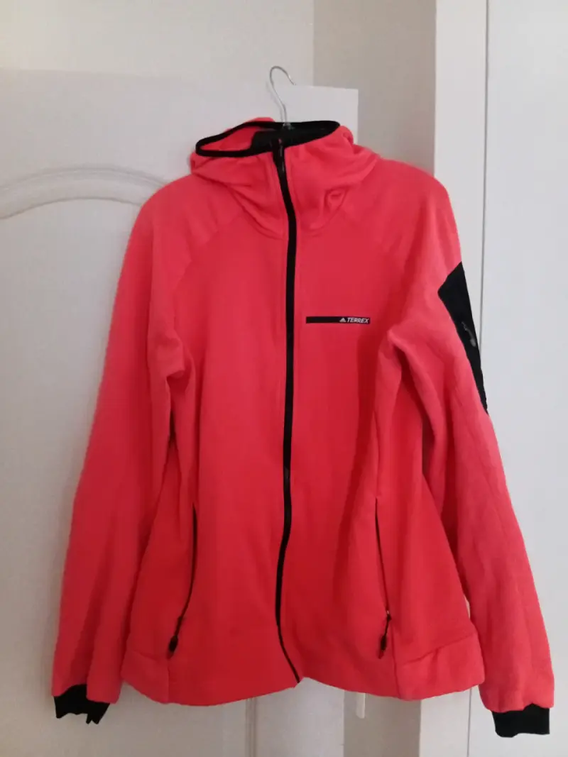 Chaqueta T44 Adidas Terrex - 1