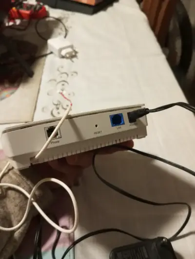 Modem ONU GPON Sercomm FG1100R + Cargador 12V + Ca - miniatura 2