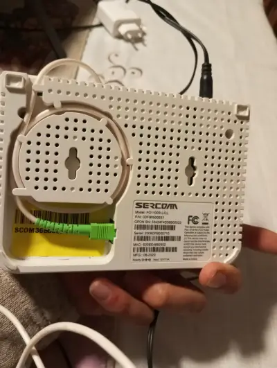 Modem ONU GPON Sercomm FG1100R + Cargador 12V + Ca - miniatura 3