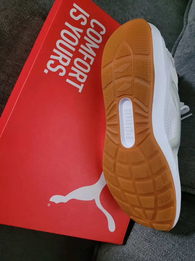 Zapatillas deportivas blancas Puma Softride Enzo 5 - 6