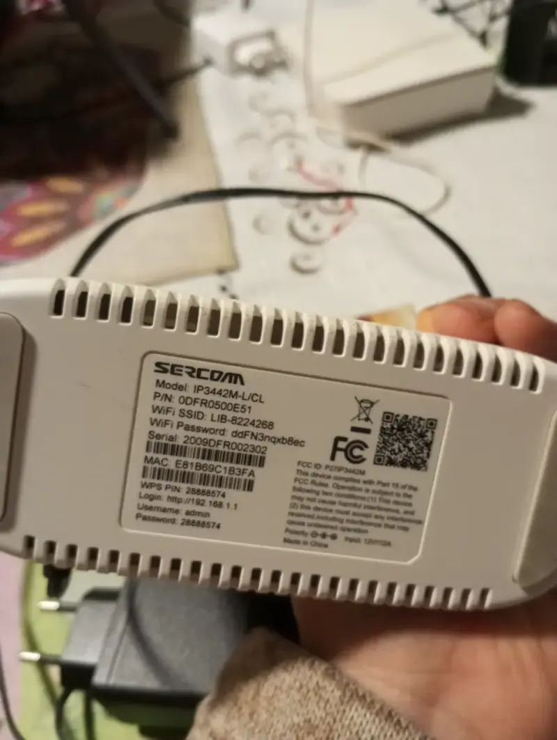 Router Repetidor Wi-Fi Sercomm IP3442M Dual Band ( - 3