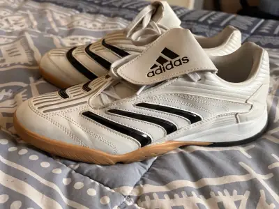 Zapatillas Adidas Predator sala (26 cm) - miniatura 1