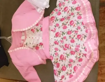 Vestido infantil floral rosa con chaqueta - miniatura 1