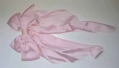 Lazo grande de tela rosa para decoración - miniatura 1