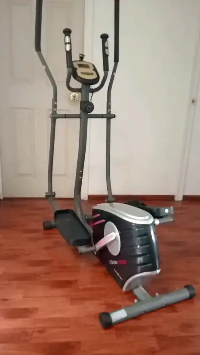 Elíptica Bodytone E-Strider YE3110D en buen estado - miniatura 1