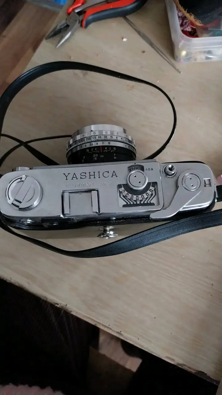 Cámara vintage Yashica Minister-D con lente Yashin - 2