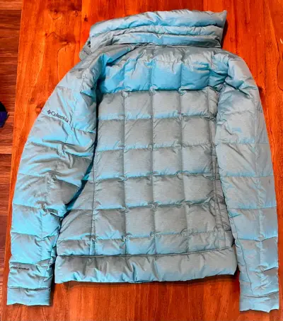 Chaqueta liviana de pluma calipso - miniatura 3