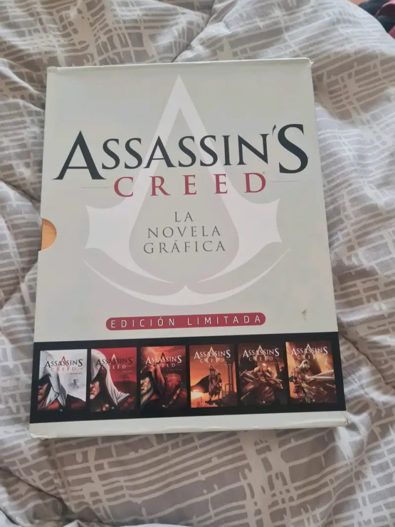 “Assassin’s Creed – La Novela Gráfica”, - 1