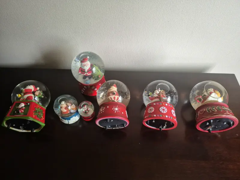 Colección de bolas de nieve navideñas decorativas - 3