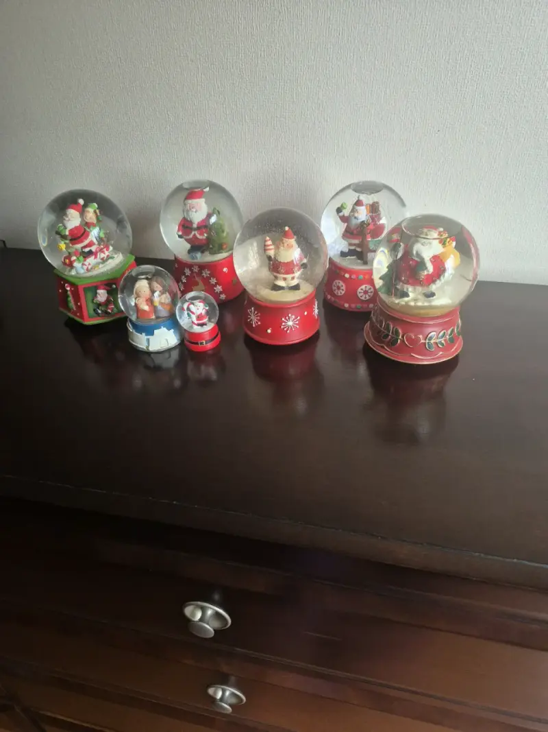 Colección de bolas de nieve navideñas decorativas - 4