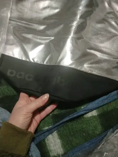 Bolso de mano Paco Rabanne negro elegante - miniatura 1