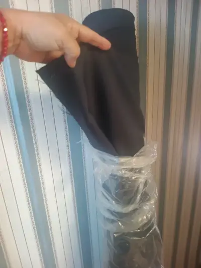 Tela negra para confección de ropa - miniatura 1