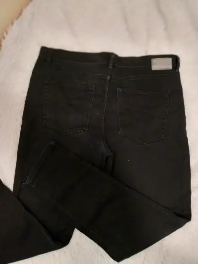 Jeans negros para hombre - miniatura 3