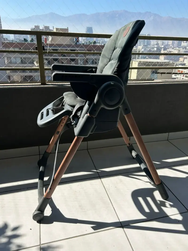 Silla de comer para bebé ajustable y plegable - 3
