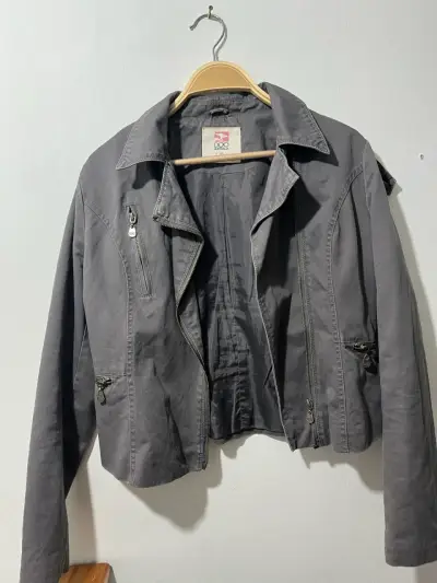 Chaqueta gris. Sii - miniatura 1