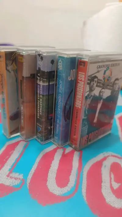 Jorge González Cassete - miniatura 1