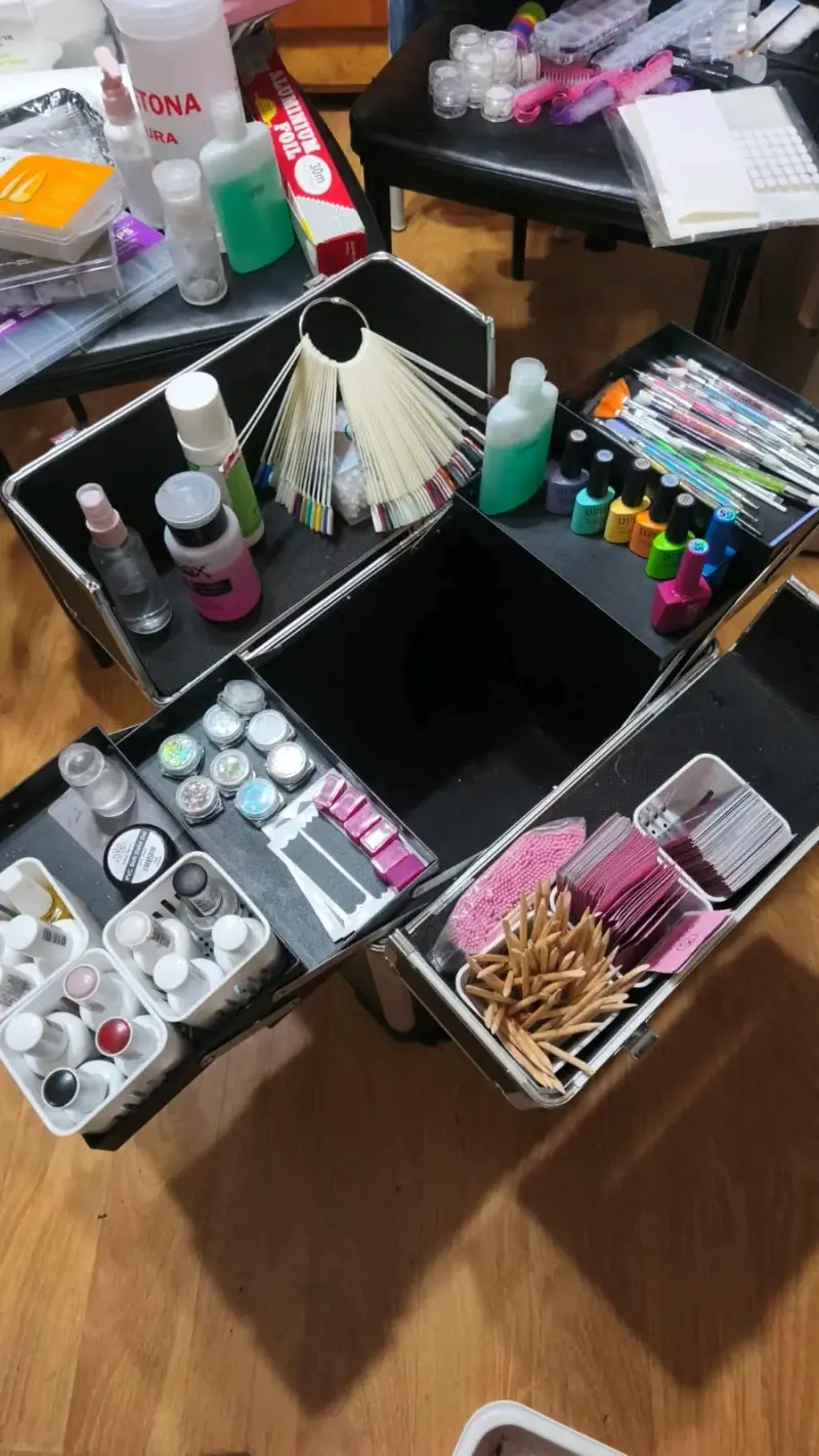 Kit completo de manicura con lámpara UV y accesorios - 3