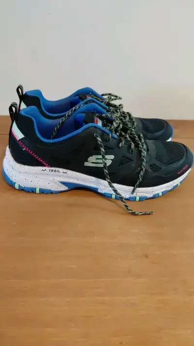 Zapatillas deportivas Skechers negras con Memory Foam - miniatura 2