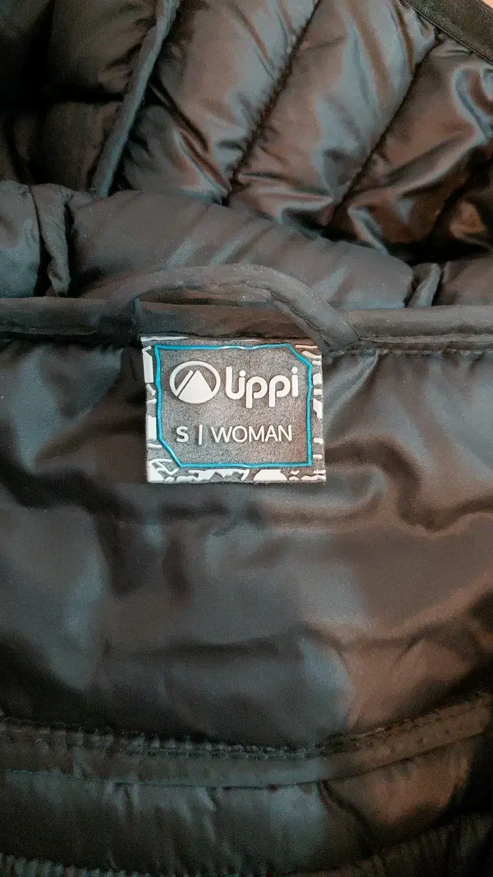 Chaqueta acolchada negra para mujer Uppi - 2