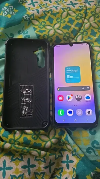 Smartphone Samsung Galaxy A25 5G con funda - miniatura 2