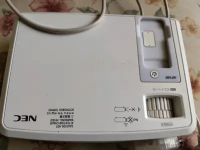 Proyector NEC VE282 HDMI con Altavoz Integrado - miniatura 3