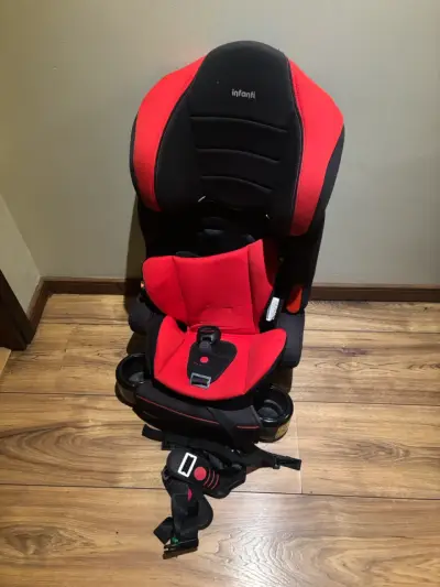 Silla de auto para niños Infanti roja y negra - miniatura 2