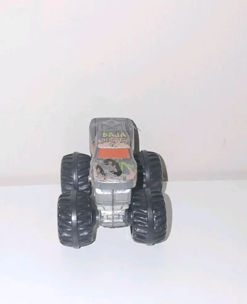 Mini camión de juguete