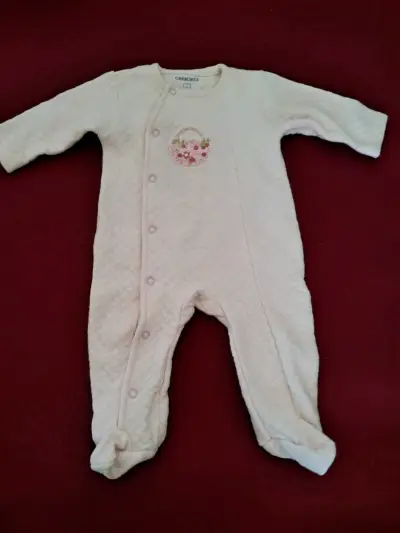Conjunto de pijamas para bebé con diseños variados - miniatura 3