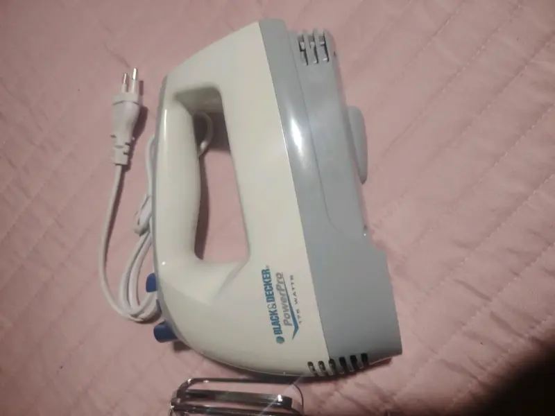 Batidora de Mano Black & Decker PowerPro 175W - 2