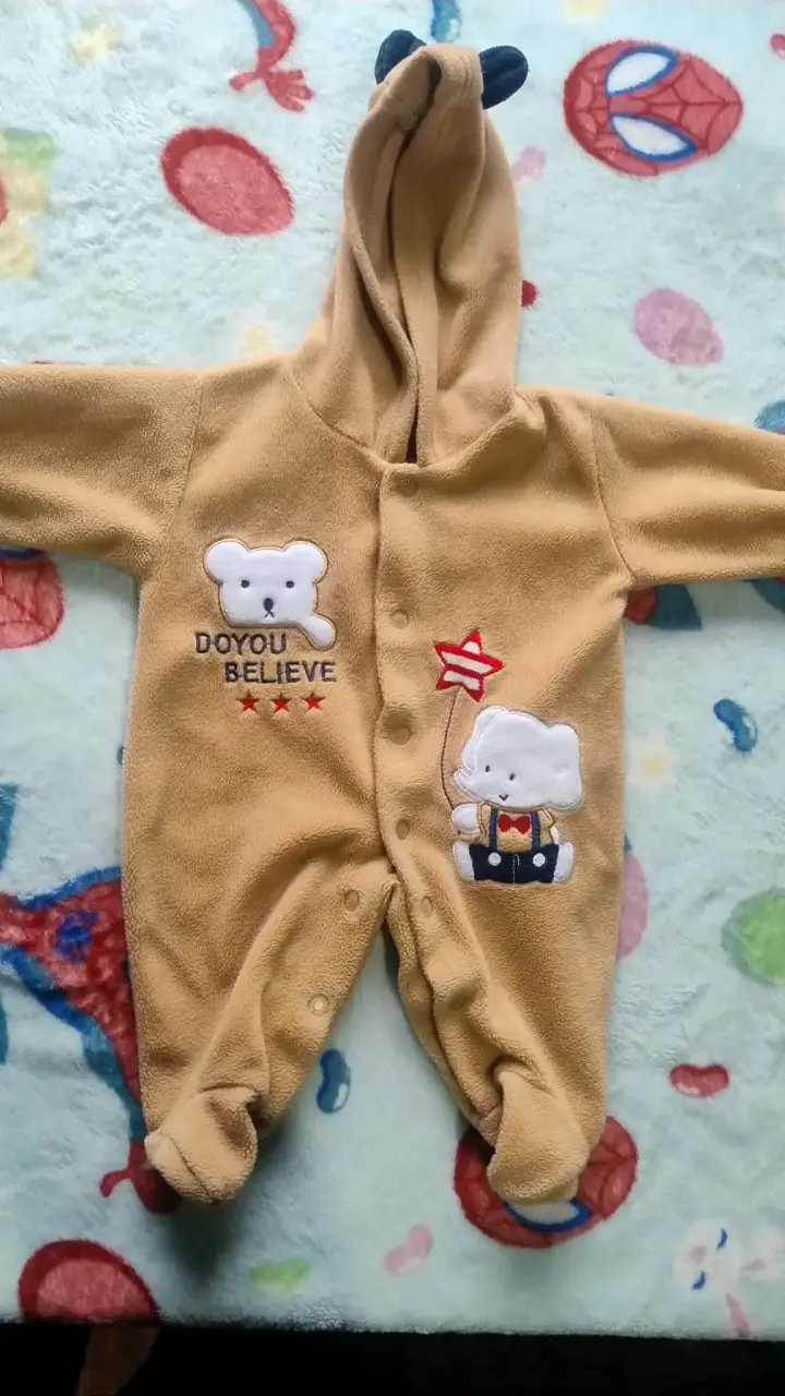 Conjunto de enteritos para bebé en polar suave - 5