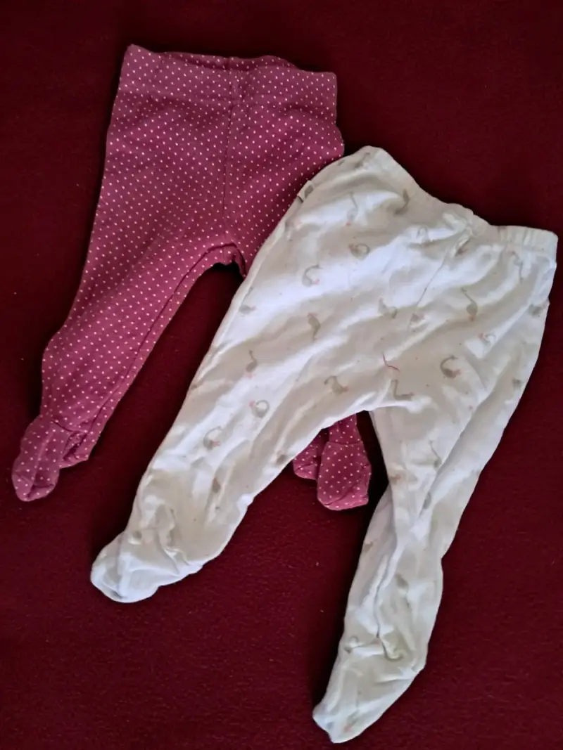 Lote de pantalones para bebé con diseños variados - 1