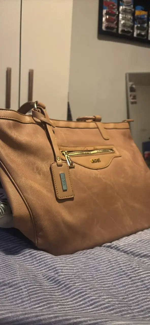 Bolsos y mochilas todas nuevas - 5