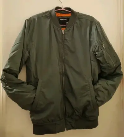 Chaqueta Bomber Verde Militar Opposite Talla S - miniatura 1