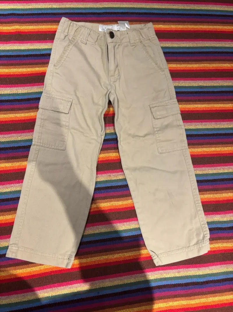 Pantalones T5 cargo beige para niños