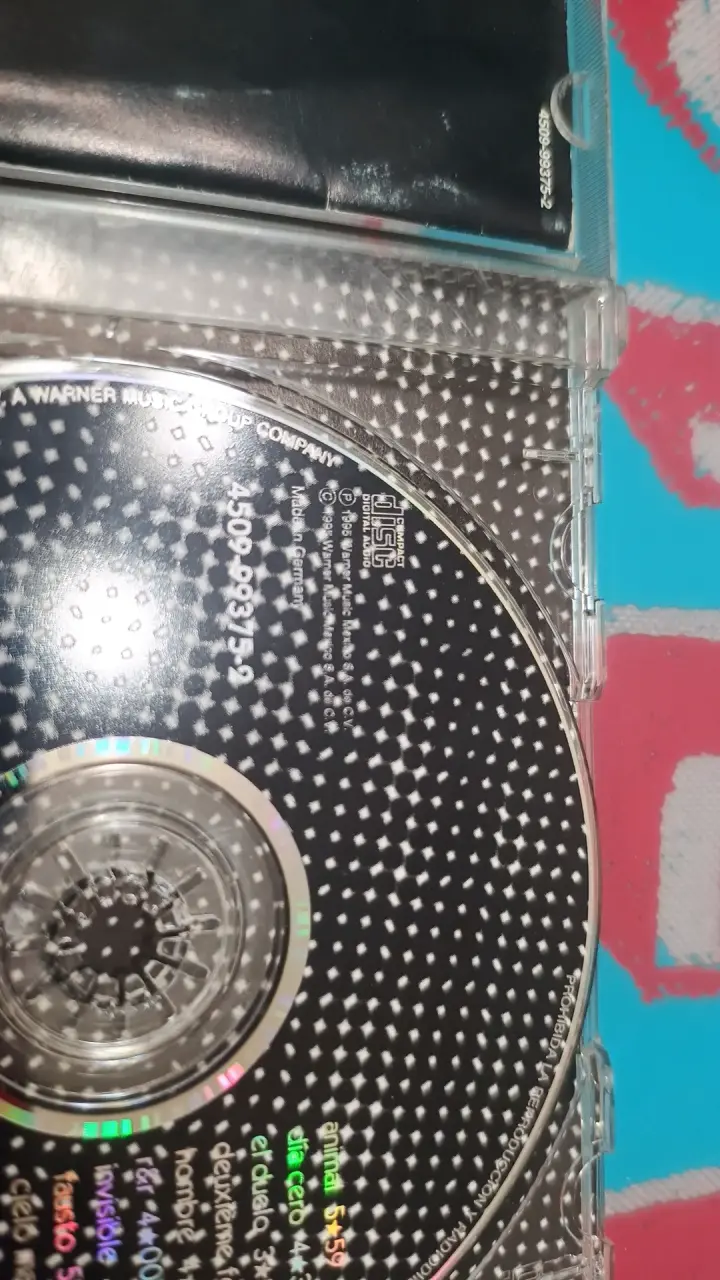 CD de música La Ley Invisible - 4