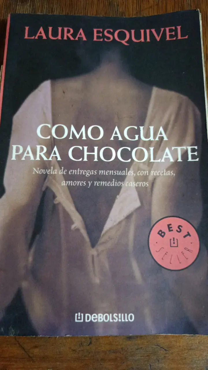 Libro Como Agua Para Chocolate de Laura Esquivel - 1