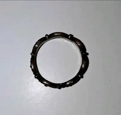 Anillo con diseño vintage - miniatura 2