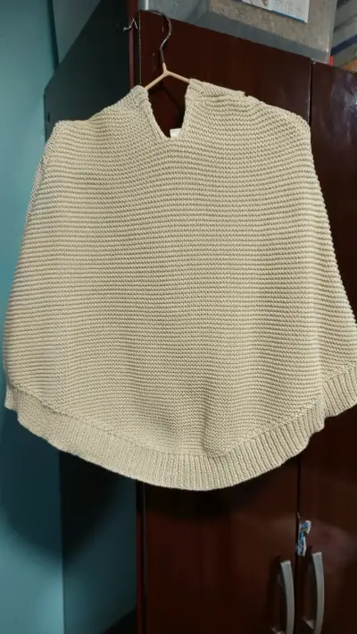 Poncho - miniatura 1