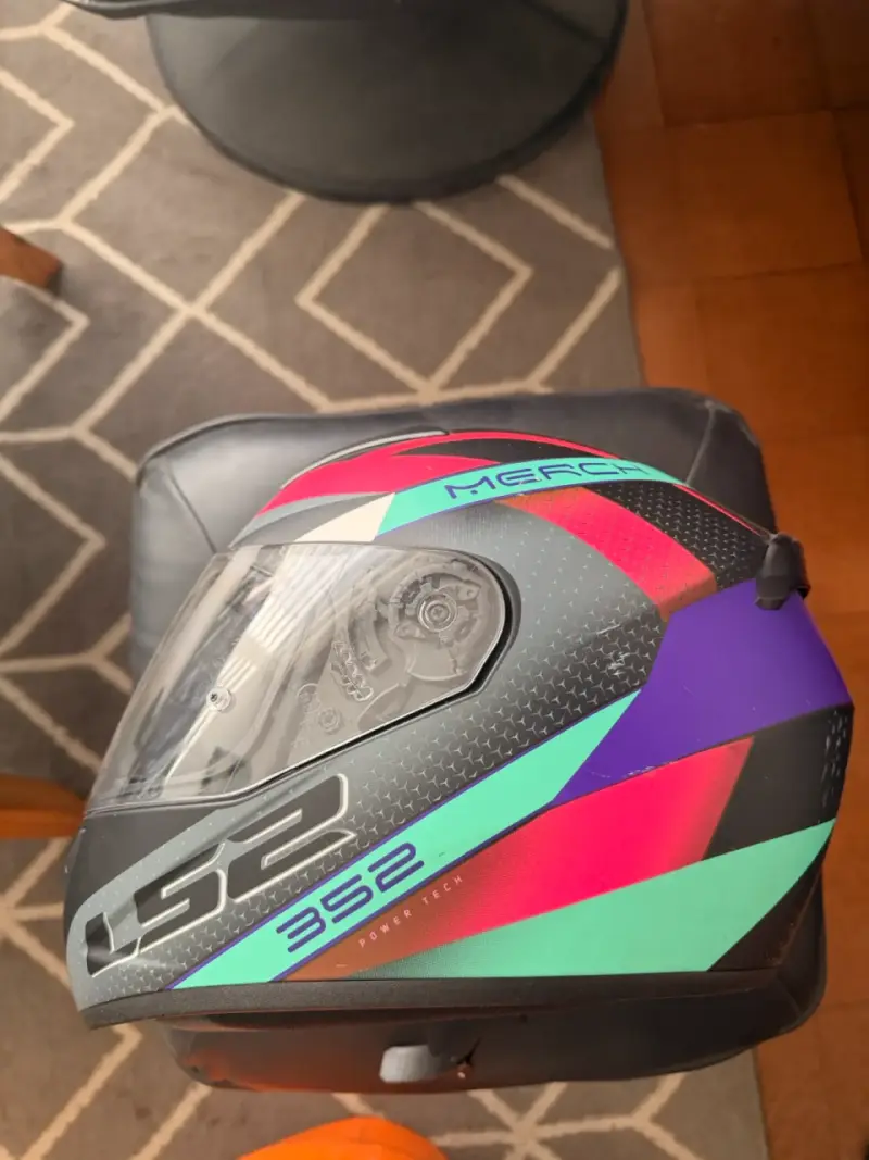 2 Cascos de moto LS2, por no uso - 4