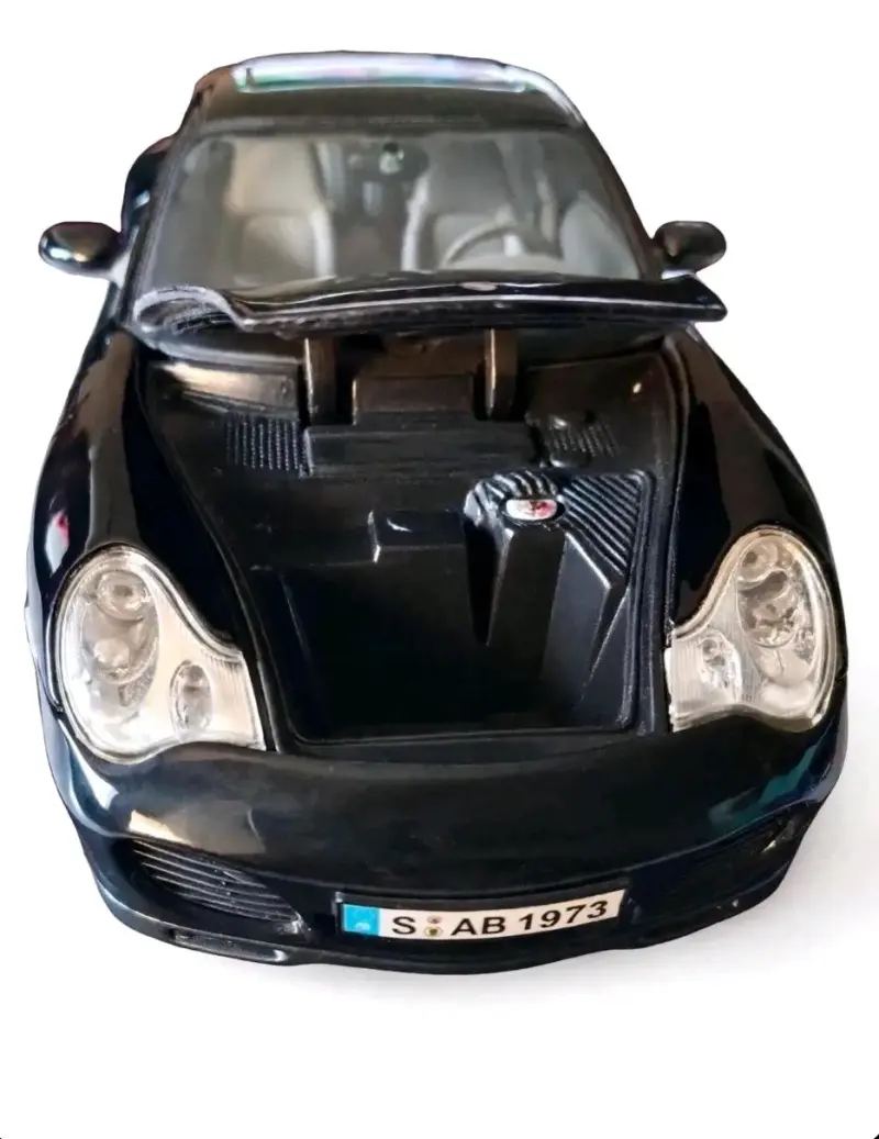 Modelo a escala Porsche 911 negro - 2