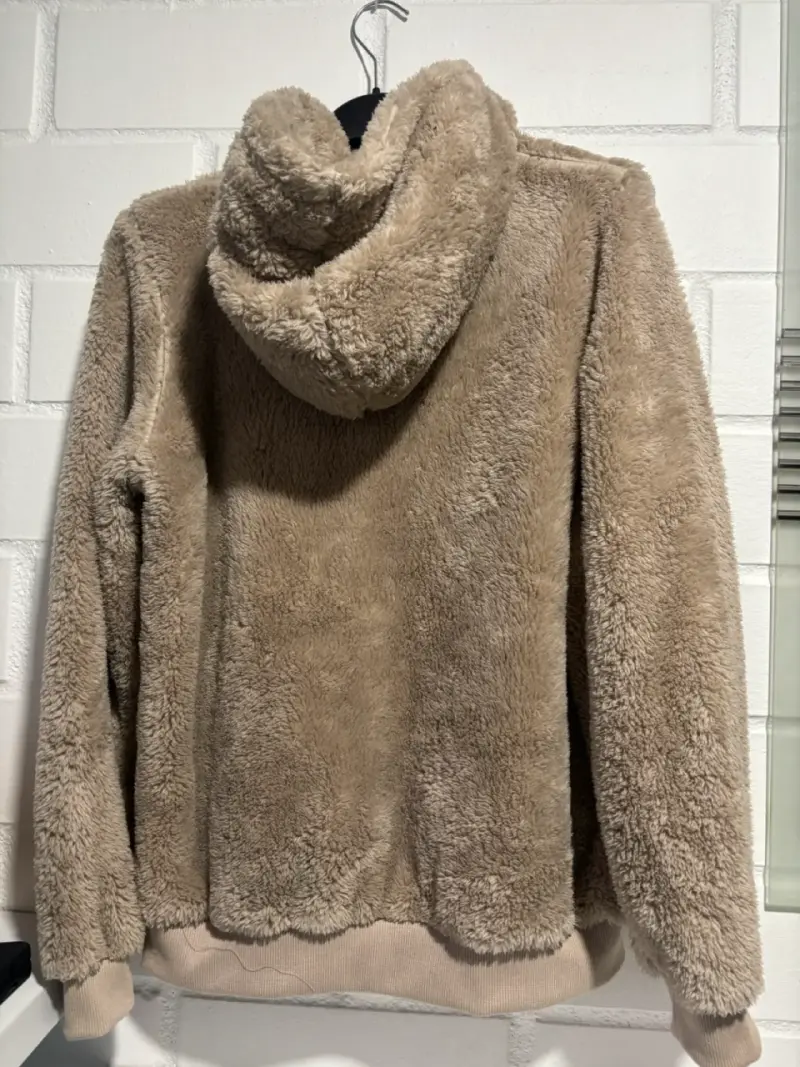 Chaqueta de felpa beige con capucha para mujer - 2